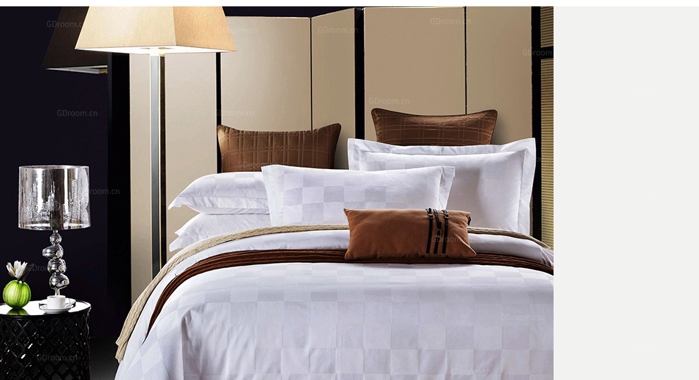 酒店白色格子床品